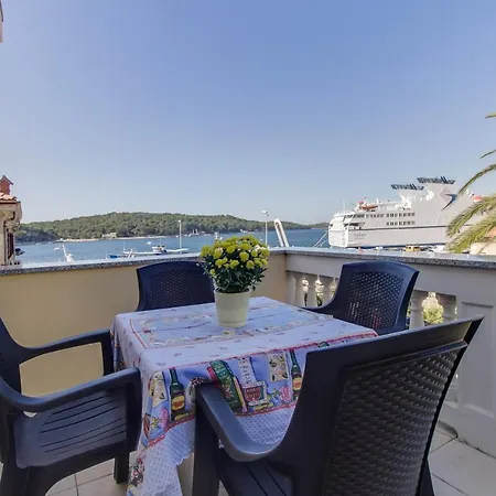 By The Sea Mali Lošinj